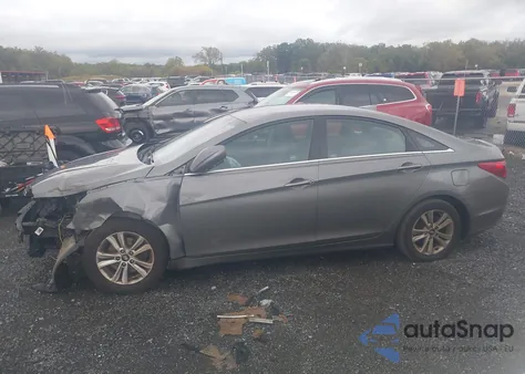 2013 Hyundai Sonata Gls z USA, uszkodzony, nr VIN 5NPEB4AC7DH761004